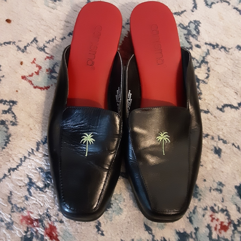 Womens shoes